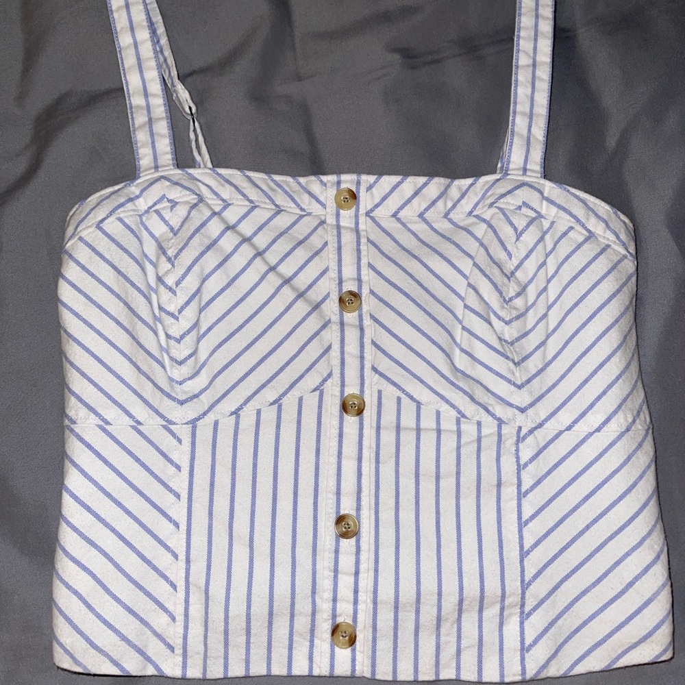 Abercrombie & Fitch Crop Top